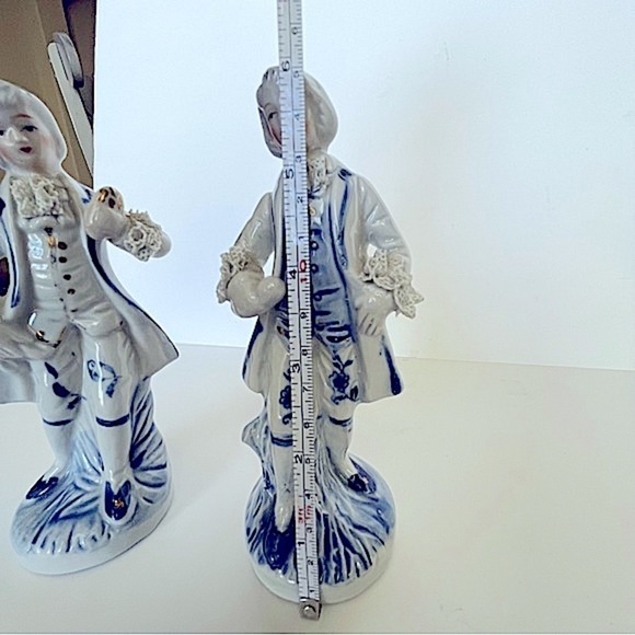 Porcelain Figures Colonial Victorian Men Blue White Gold Hand Painted Vintage - Picture 13 of 15
